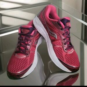 Saucony Women's Athletic Shoes in Pink and Burgundy